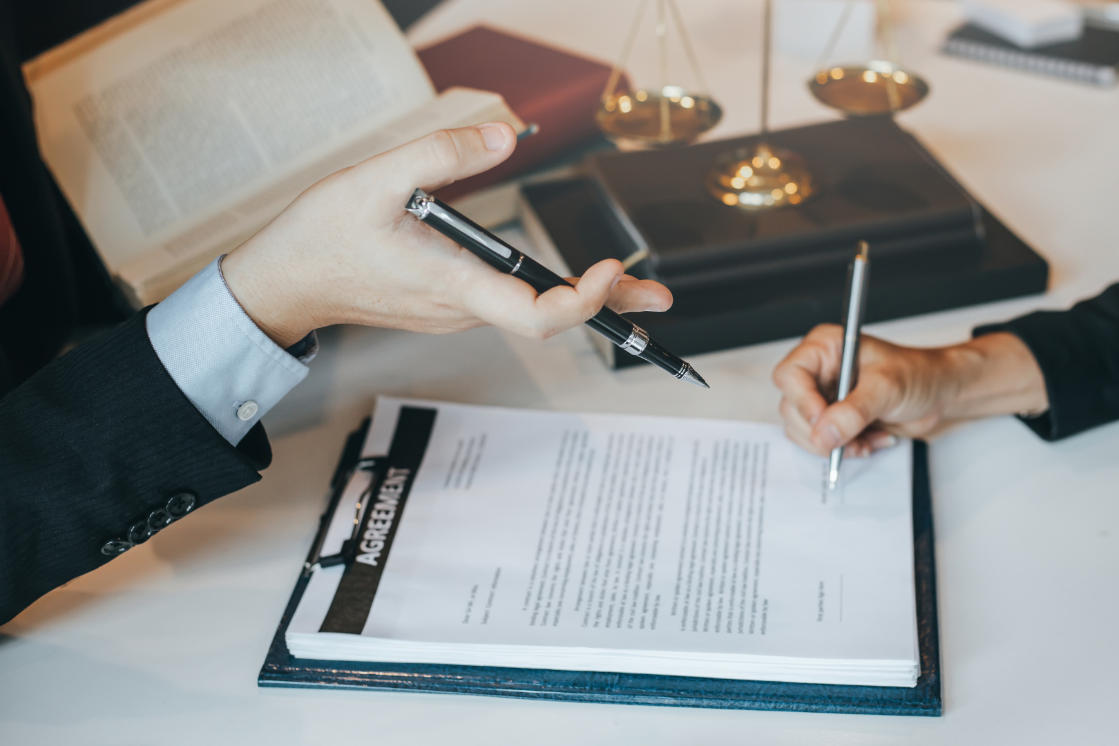 What Makes An Electronic Signature Legally Binding DottedSign